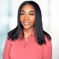 Barbara Roane's Instagram, Twitter & Facebook