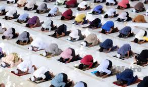 Berikut adalah lafaz niat solat 5 waktu yang wajib dilakukan oleh setiap individu muslim dimana solat 5 waktu adalah rukun islam kedua. Boleh Solat Jumaat Di Kuala Lumpur Putrajaya
