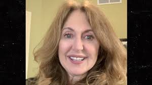 Chris Evans and Ryan Gosling Raise Over $200k in Movie Date Fundraiser