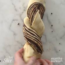 Cinnamon babka recipe martha stewart. Martha Stewart The Slice Greg Makes A Chocolate Cinnamon Swirl Bread Facebook