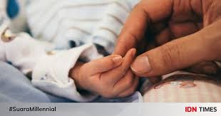 Bermimpi tentang menuangkan air ke dalam gelas adalah suatu pertanda yang jauh cukup baik. Mungkin Kamu Lagi Butuh Perhatian Ini 5 Arti Mimpi Bertemu Bayi