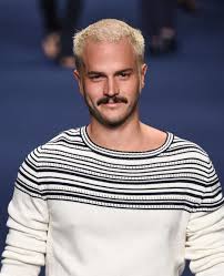 So, yes, framing your face with a jacket color that matches your hair is always a winning look and choosing a color that clashes with your hair is a critical mistake. Matte Blonde Hair Men Matte