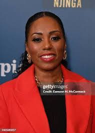 Leah Charles's Instagram, Twitter & Facebook