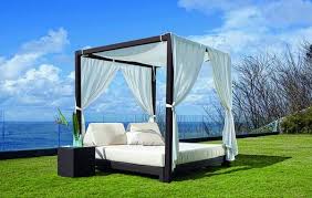 I build and share smart, stylish diy projects. 25 Diy Outdoor Bed Ideas Summer Decorating With Spa Beds Canopies And Curtains Outdoor Daybed Comfortable Outdoor Furniture Unique Patio Furniture