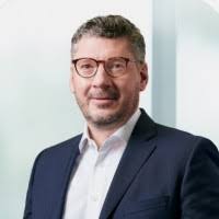 2100+ "Ostler" profiles