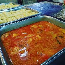 Penting untuk diketahui bahwa roti jala ini berasal dari melayu yang bercampur dengan unsur india. Roti Jala Kari Ayam Food Drinks Baked Goods On Carousell