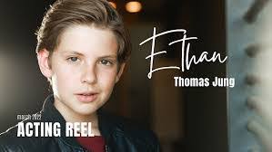 Ethan Thomas's Instagram, Twitter & Facebook