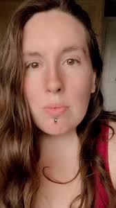 Hannah Moradi (@fortuitousfeline)