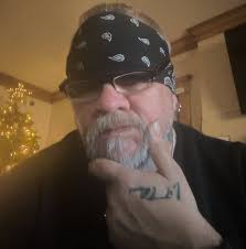 NEVER. GIVE. UP. If these 2 kids can do it…you can do it. Trust me. ❤️