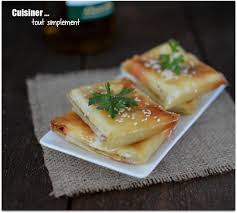 Une Idee Tres Tres Simple Pour Accompagner Votre Salade Verte Du Soir Ingredients Pour 4 Personnes Recettes De Cuisine Recette Feuille De Brick Cuisine