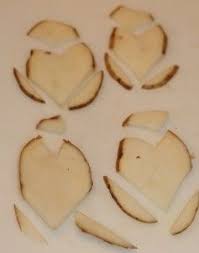 Homemade Baked Potato Chips Heart Shaped For Valentine S Day Baked Potato Chips Potato Chips Homemade Baked Potato Chips