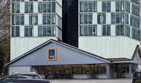 Bevor eine möblierte wohnung in berlin bei white apartments akzeptiert wird, überprüfen unsere mitarbeiter das design, den zustand, die lage und führen eine grundreinigung durch. Aldi Wohnen 100 Wohnungen Huckepack Wohnungsbau Freie Burger Fur Baden Baden