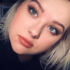 Diana Piper (@Dianahope101)