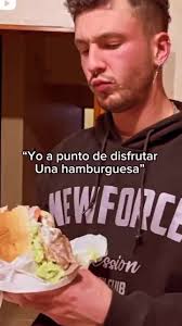 Yo Cada Vez Que Como Hamburguesas El Tomate