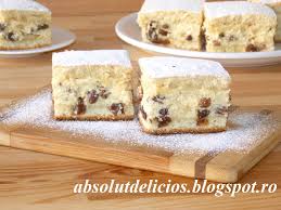 • 400 g foi de placinta; Absolut Delicios Placinta Cu Branza Dulce Si Stafide