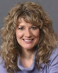 Leanne Porter's Instagram, Twitter & Facebook