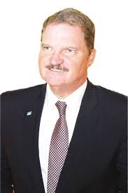 CARNAVAL NO TA ORIGEN DI TUR PROBLEMA DEN