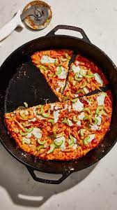 This Buffalo Chicken Pizza Recipe Is The Collaboration Of The Year Buffalo Chicken Pizza Pizza Recipes Recipes