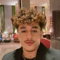 3800+ "Suarez" profiles