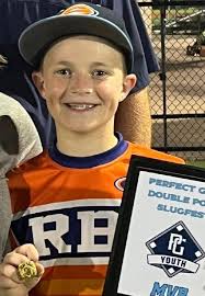 Everett Barton's Instagram, Twitter & Facebook