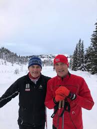 A member of the labour party, he previously served as prime minister of norway from 2000 to 2001 and again from 2005 until 2013. Dette Gjor Nato Sjef Stoltenberg Og Ap Leder Store I Julen