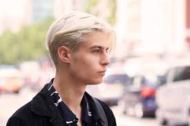 Men's long undercut with inspiration from lionel messi new hairstyle. 11 Best Long Undercuts For Men In 2019