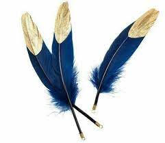 Pin By Berna Gozde Ozturk On Siyah Beyaz Fotografcilik In 2020 Gold Aesthetic Royal Blue And Gold Ravenclaw Aesthetic