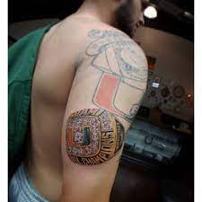 Eigenes logo auf deinem cap oder mütze. Pin By Terri Cisco On Miami Hurricanes Hurricane Tattoo Miami Hurricanes Tattoos