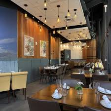 THE DRAKE KITCHEN & BAR