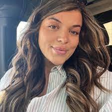 Olivia Darnell's Instagram, Twitter & Facebook