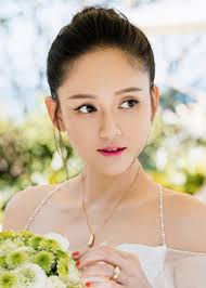 29 years old, scorpio, hai yue's sales division, marketing public relations staff, and later huang hai's marketing planning manager. Asian Wiki The Queen Of Sop