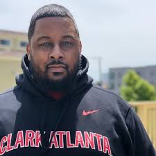 Aaron Hinde (@aaronhinde)