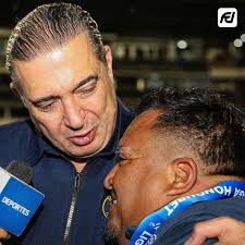 Así celebraron las águilas azules 🦅🏆 su campeonato de la liga nacional.  con un tremendo ambiente 🎉 #futboldigital