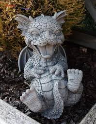 Statues Garden Museums Statues Garden Statues Garden Statuen Garten Jard Garden Garten Jard Museums St In 2020 Dragon Decor Dragon Sculpture Baby Dragon