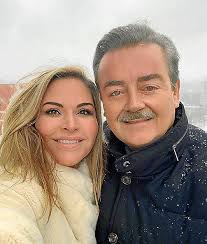 Esteban Mercer, entre amigos: explosión de amor