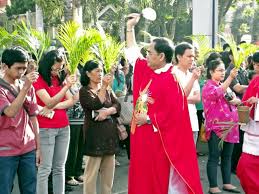 Berikut jadwal dan link misa live streaming di. Pluto Mega Jadwal Misa Streaming Minggu Palma Surabaya Jadwal Misa Online Gereja Katedral Sabtu Minggu 4 5 Juli