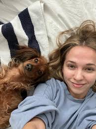 Daria Heller's Instagram, Twitter & Facebook