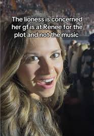 Reneé Concert Experience in Los Angeles