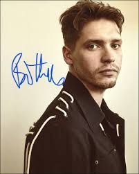 Billy Howle "Star Wars: The Rise of Skywalker" AUTOGRAPH Signed 8x10 Photo 