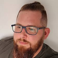 Lass dich nicht unterkriegen, sie frech und wild und wunderschön 🔥🫶🏽❤️  plussize 💎