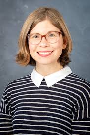 Laura Waddle's Instagram, Twitter & Facebook