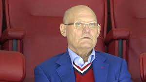 IJshockeygrootheid Petrov (69) overleden