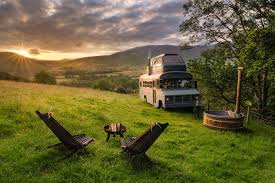 Glamping in the lake district offers unlimited spectacular scenery and includes the famous waters of windermere, ullswater, kendal, keswick and more. 11 Amazing Glamping Holidays With A Hot Tub In The Lake District