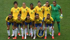 Trio do flamengo chega à granja comary para participar de preparação para duelos contra equador e paraguai, pelas. Copa Do Mundo De Futebol Feminino Selecao Feminina Responde Preconceito Vix