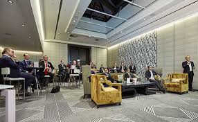 One rockefeller standard oil partner was edward harkness, whose family came to control chemical bank. Edmond De Rothschild Plant Ruckzug Von Der Borse