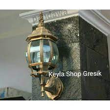 Anda bisa memberikan tiang teras rumah, yang merupakan salah satu hal yang paling penting dalam membuat teras rumah, juga penggunaan bahan material yang kuat dan kokoh akan menjadi salah satu poin yang sangat penting. Jual Lampu Hias Pilar Dinding Tembok Gapura Taman Teras Halaman Rumah Luar Ruangan Model Kerucut Kubah Entik Antik Unik Modern Minimalis Kuno Led Wall Garden Home Outdoor Waterproof Garasi Mobil Keyla