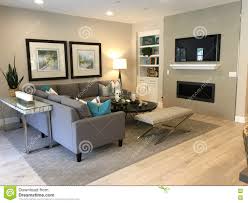 Das pad board von werner aisslinger besteht wahlweise aus lackiertem mdf oder furnierter eiche und beschichtetem stahlblech. Schones Wohnzimmer Stockfoto Bild Von Betrieb Haupt 70640026