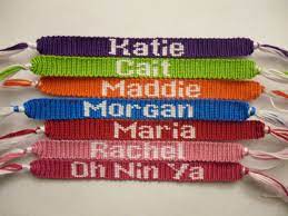 One of the tricks to making professional looking bracelets is to tie consistent sized knots and keep the pattern neat and organized. This Website Shows You How To Make Letters In Your Friendship Braclets Http Frie Friendship Bracelets Friendship Bracelets Designs Crochet Bracelet Pattern