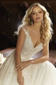 Be the first to contribute! Bayard Brautmode Stans Brautkleider Hochzeitsanzug Abendkleider