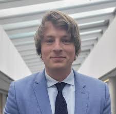 Team > Prof. Dr. Ben Köhler, LL.M. (Harvard)